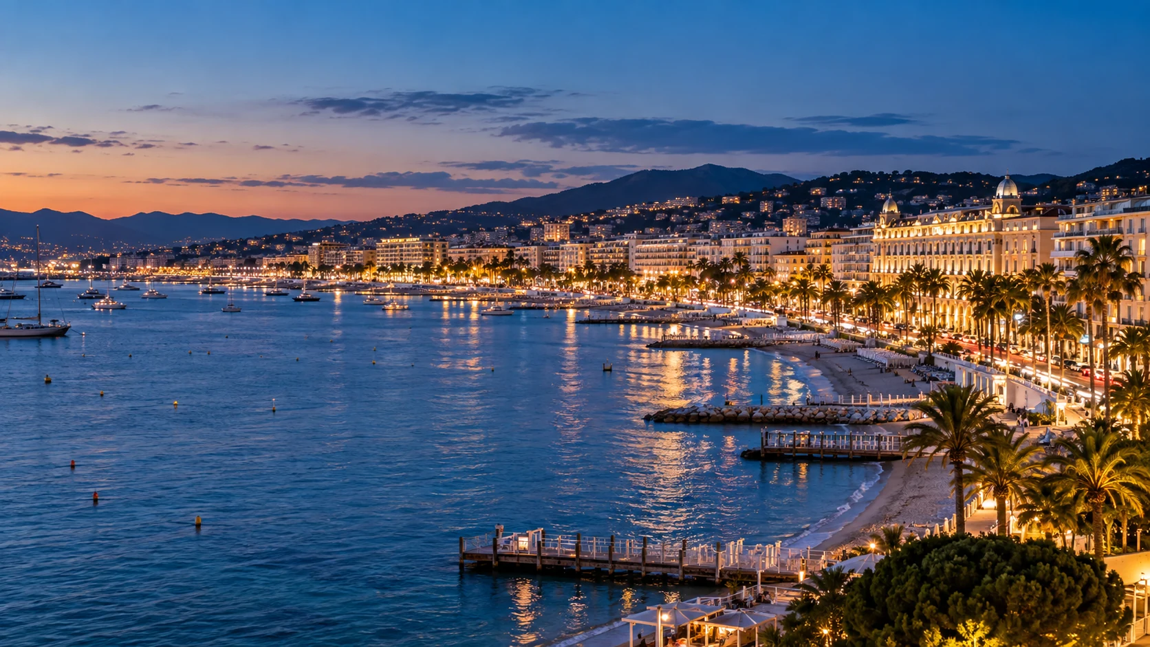 Illustration éditoriale de Cannes le soir